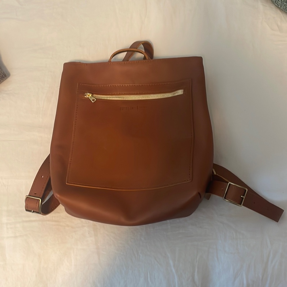 Portland Leather Co - Tote Backpack